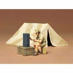 Tamiya 300035074 - 1:35 WWII Diorama Set Tent with Radio (1) Multicolo