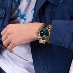 Guess GW0265G8 Men's Watch - Additional view 4
