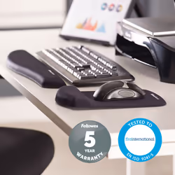 Fellowes Keyboard Wrist Rest - PlushTouch Wrist Rest with Non Skid Rubber Base & Antibacterial Protection - Ergonomic Wrist Support for Computer, Laptop, Home Office Use - Black - Additional view 5