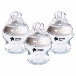 Tommee Tippee Natural Start Anti-Colic Baby Bottle, 150 ml, 0+ months, Slow Flow for a Natural Latch, Anti-Colic Valve, Self- ...
