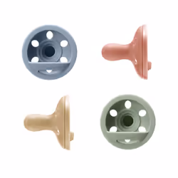 Tommee Tippee Breast-like Dummy, Lightweight, One-piece Silicone Design, Symmetrical Teat, 6-18m, 4 Pack