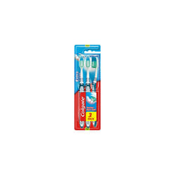 Colgate Extra Clean Toothbrush Medium (3 Pack)