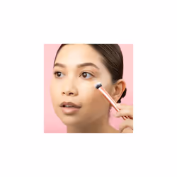Real Techniques Expert Concealer Makeup Brush (Packaging and Handle Colour May Vary)