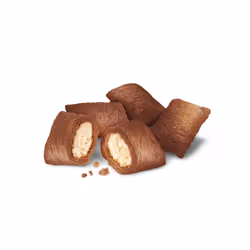 8 x 60g Whiskas Temptations Adult Cat Treats Beef Cat Biscuits (480g)