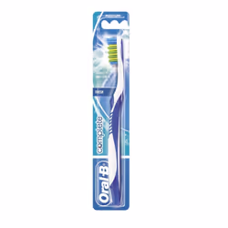 Oral-B Complete Clean 35 Medium Toothbrush