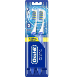 Oral-B Pulsar Adult 35 Medium Manual Toothbrush Twin Pack (Color may vary)