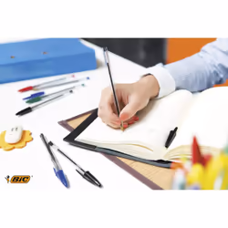 BIC Cristal Original Ballpoint Pens Medium Point (1.0 mm)  Red  Pouch of 4