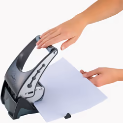 Maped M656510 hole punch 70 sheets Black