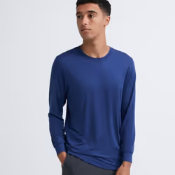 Uniqlo Japan HeaTTech Crew Neck T  9 4 Sleeves - 69 NAVY/S