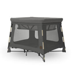 Maxi-Cosi Swift 3-in-1 Lightweight Foldable Travel Cot & Playpen, 0?3.5 Years, up to 15 kg, 2-in-1 Mattress, Ultra-Lightweight, 1-Second Fold, Travel