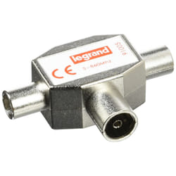 Legrand LEG91005 Shielded TV Splitter 1 Female Input 2 Male Outputs Diameter 9.52