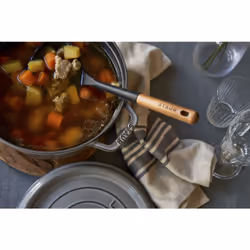 Staub Cocotte 3.8 L Round Cast iron Casserole baking dish - Additional view 5