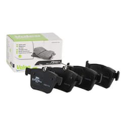 VALEO 302146 Brake pad set FIRST Rear Axle excl. wear warning contact with anti-squeak plate VOLKSWAGEN: Golf 7, Tiguan II, Passat B8 Variant