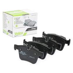 VALEO 302433 Brake pad set Rear Axle excl. wear warning contact with anti-squeak plate VOLVO: S90 II, V90 II Estate, XC90 II