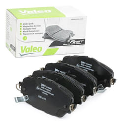 VALEO 302560 Brake pad set Front Axle incl. wear warning contact with anti-squeak plate TOYOTA: Corolla XII Estate, Corolla XII Hatchback, C-HR