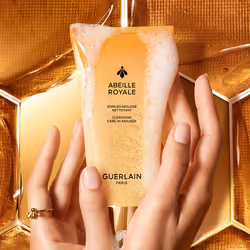 Guerlain Abeille Royale Cleansing Care-in-Mousse 175ml - Additional view 5