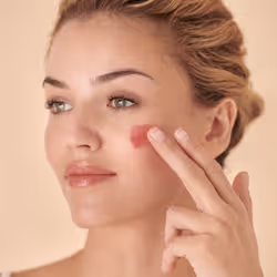 Embryolisse Radiant Complexion Cream - Pink Glow - Additional view 3