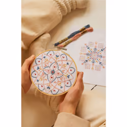 DMC BK1953 embroidery pattern Flowers