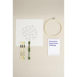 DMC Embroidery Kit Delicate Daisies by Jenni Davis - Intermediate
