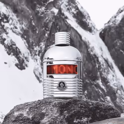 Moncler Pour Homme Eau De Parfum 150ml - Additional view 5