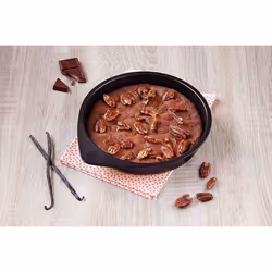 Pyrex Magic Metal Cake Pan Non Stick Coating Easy Grip 26cm Black