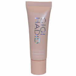 Maybelline x Gigi Hadid Strobing Liquid 08 Iridescent 25ml