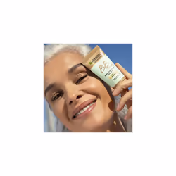 SkinActive Classic Perfecting All-in-1 BB Cream, Shade Classic Medium, Tinted Moisturiser SPF 15, Brightens and Evens Skin, With Hyaluronic Acid, Aloe
