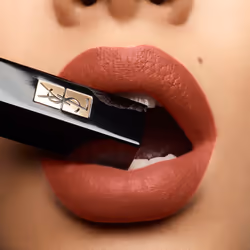 The Slim Velvet Radical lipstick #321-fervent maron - Additional view 3