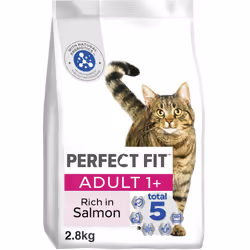 Perfect Fit Adult 1+ Complete Dry Cat Food for Adult Cats Aged 1+ Years, Rich in Salmon, 3 Bags (2.8 kg)
