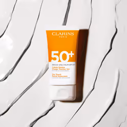 Clarins Dry Touch Face Sunscreen | Broad Spectrum SPF 50+ | UVA/UVB Protection | Lightweight and No White Cast | Enriched with Antioxidants | All Skin