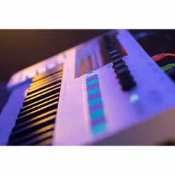 Arturia KeyStep Pro MIDI keyboard 37 keys USB White - Additional view 4