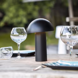 Lumisky Tod Black table lamp LED
