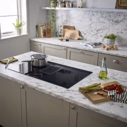 Hisense HAS949BSC hob Black Built-in 83 cm Zone induction hob 4 zone(s) Built-in hood