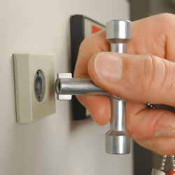 Knipex 00 11 03 Control Cabinet Keys, Silver