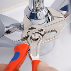 KNIPEX 86 05 150 mini pliers wrench Ã¢â¬â pliers and spanner in a single tool, chrome-plated and multi-component comfort grip, 150 mm - Additional view 4