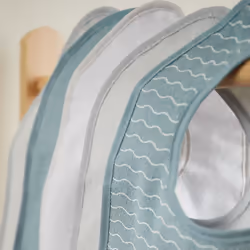 Bieco 38000331 baby bib Cotton, Polyester, Polyethylene-vinyl acetate (PEVA)