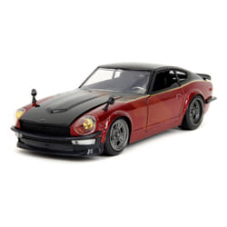 Jada Toys 1972 Datsun City car model Preassembled 1:24