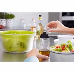 Leifheit 03195 salad dressing shaker