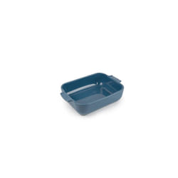 - Rectangular Ceramic Baking Dish - 25 cm x 16.8 cm x 6.2 cm - Capacity: 1.4 L - 2-3 Servings - 10 Year Guarantee - Made In France - Light Blue Colour