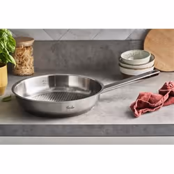 Fissler 084-378-28-100/0 frying pan All-purpose pan Round