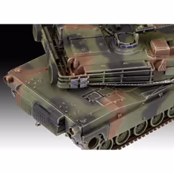 US M1A2 Abrams Kit (1:72 Scale)