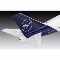 Revell Boeing 747-8 Lufthansa "New Livery" Airplane