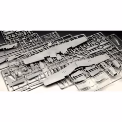 Revell P-51D Mustang Fixed-wing aircraft model Assembly kit 1:32 - Additional view 7