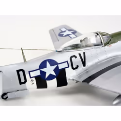 Revell P-51D Mustang Fixed-wing aircraft model Assembly kit 1:72