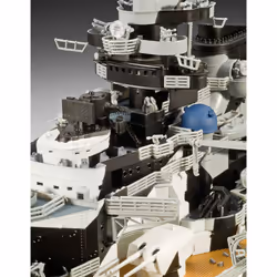 Revell 05096 German Battleship "Tirpitz" WWII 1:350 Model Kit