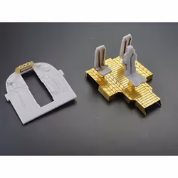 The Mandalorian 1/72 Razor Crest Platinum Edition scale model kit