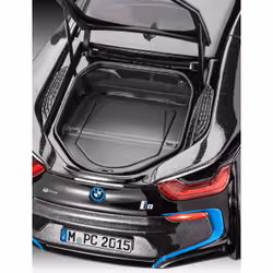 Revell BMW i8 Luxury car model Assembly kit 1:24