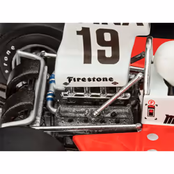 Revell 07739 Surtees TS16/03 1:32 Model Kit