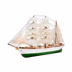 Gorch Fock Model Set (1:350 Scale)
