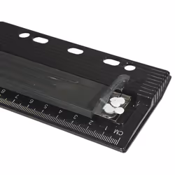 Genie PP 4M hole punch 3 sheets Black